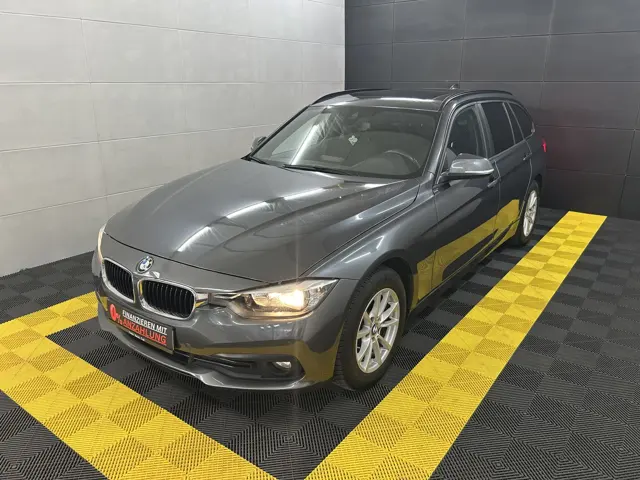 BMW 318 i H&K+DAB+LED+Pano+Temp+Navi+Isofix+USB+BT – Gebrauchtwagen bei Your Next Car in Ostrhauderfehn