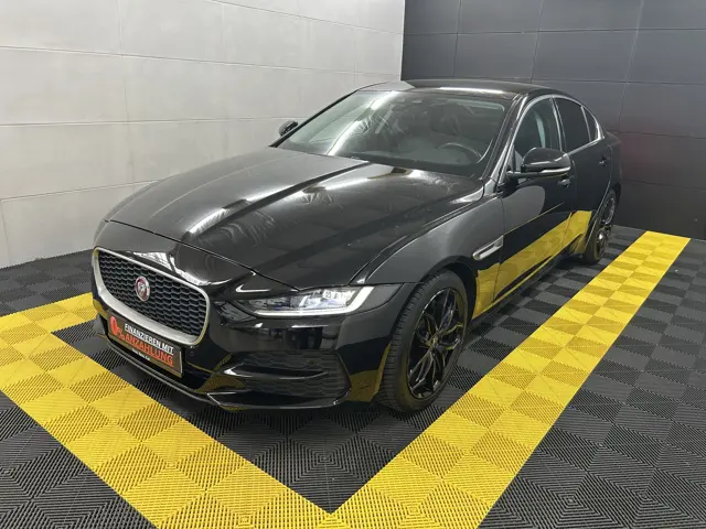 Jaguar XE S+KAM+LED+Keyless+NBA+TEMP+SHA+CarPlay – Gebrauchtwagen bei Your Next Car in Ostrhauderfehn