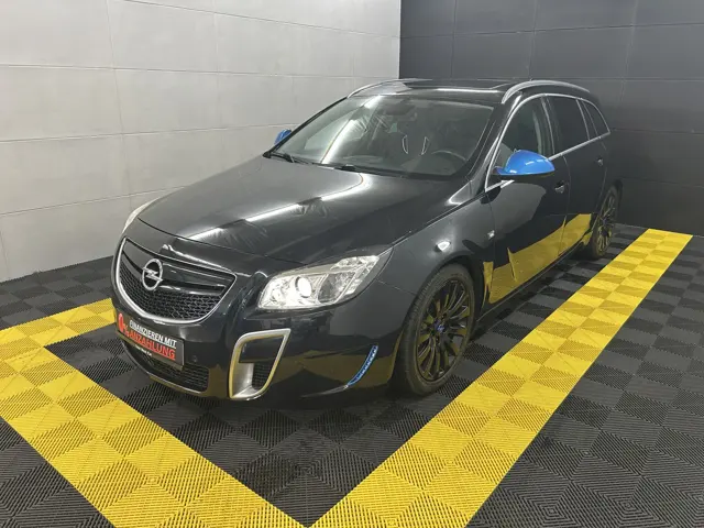 Opel Insignia OPC 2.8L V6 Turbo 4x4+Leder+Pano+Sitzhz – Gebrauchtwagen bei Your Next Car in Ostrhauderfehn