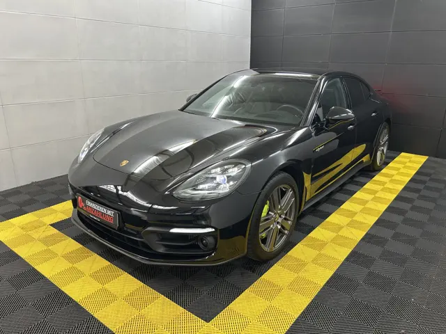 Porsche Panamera 4Platinum+Aproved+PCCB+InnoDri+SportDes – Gebrauchtwagen bei Your Next Car in Ostrhauderfehn