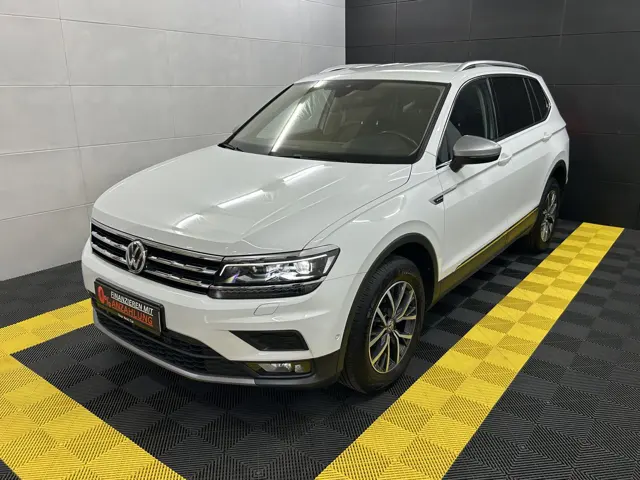 VW Tiguan Allspace Comfortline 4M+HUD+ACC+Massage – Gebrauchtwagen bei Your Next Car in Ostrhauderfehn